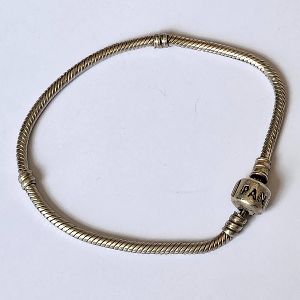 PANDORA MOMENTS SILVER CHARM BRACELET 7.5” Small